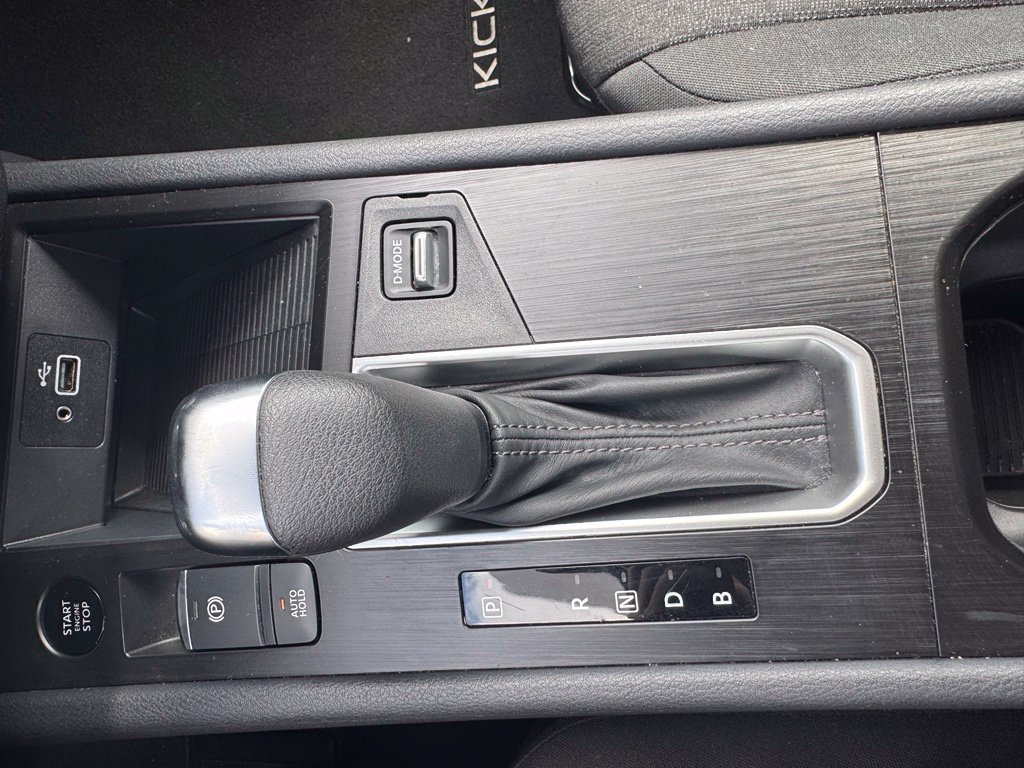 Used 2025 Nissan Kicks S FWD image 24