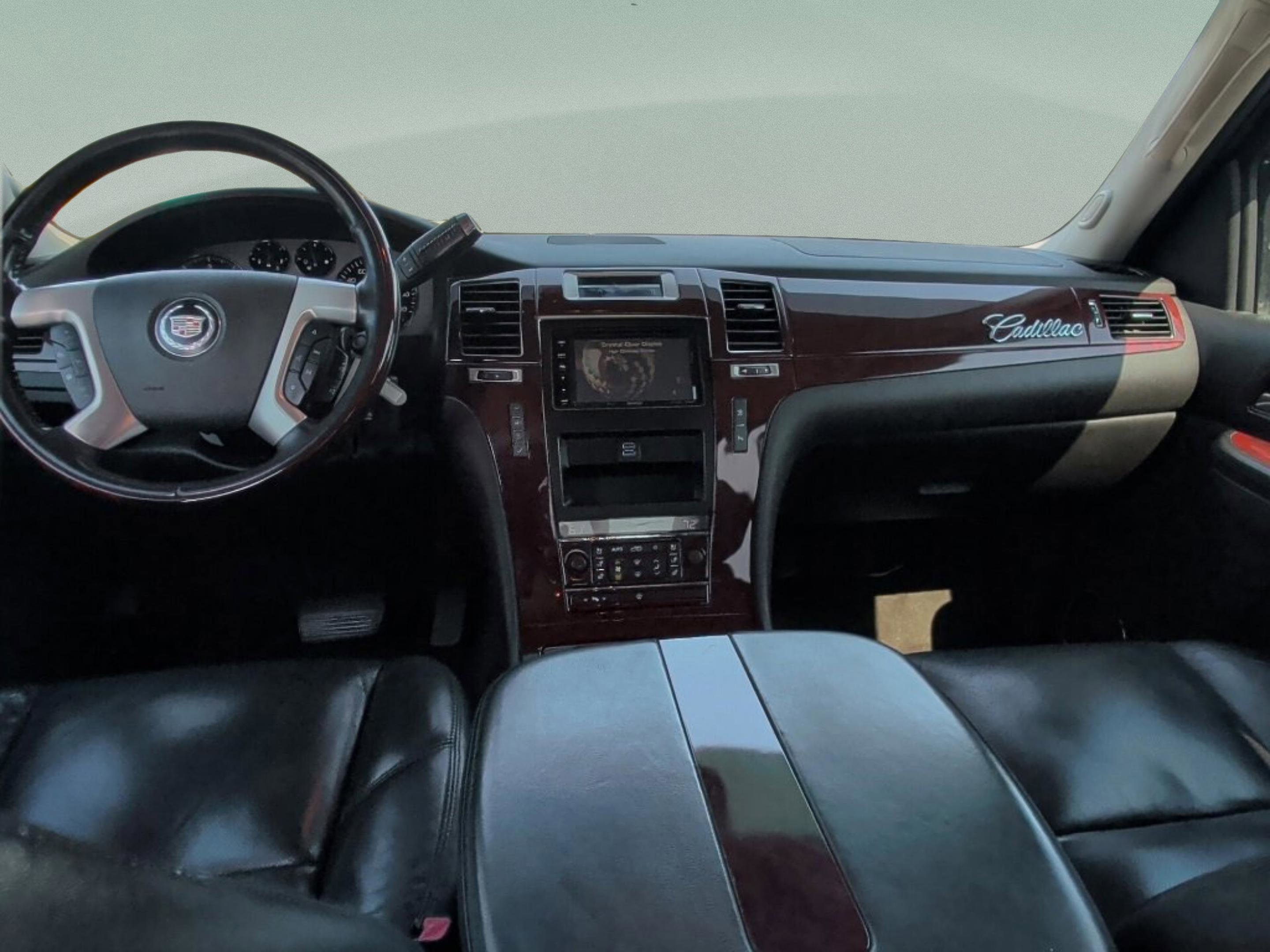 Used 2008 Cadillac Escalade EXT Base image 34