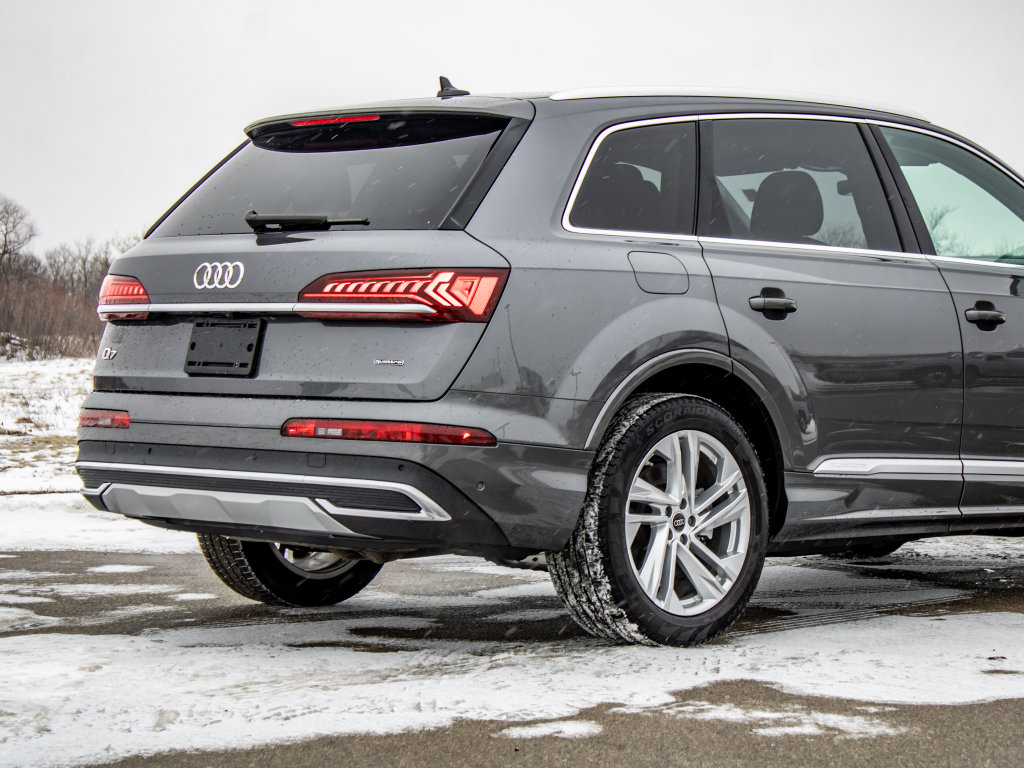 Used 2024 Audi Q7 3.0T Premium Plus image 16
