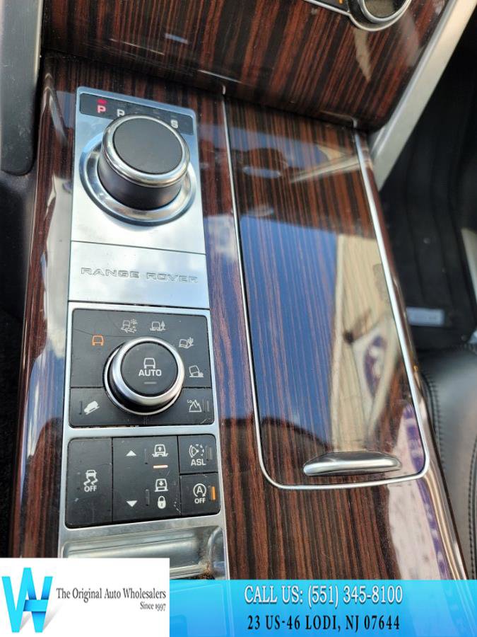 Used 2015 Land Rover Range Rover Supercharged AWD/4WD image 22