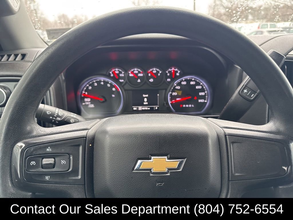Used 2021 Chevrolet Silverado 1500 Custom image 16