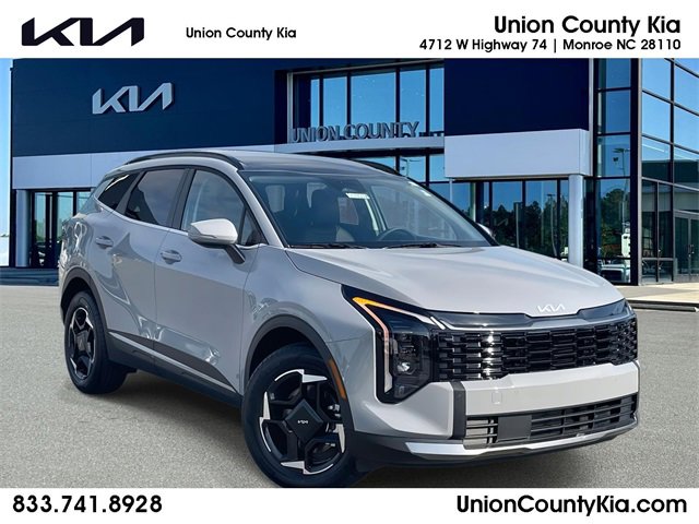 New 2026 Kia Sportage EX w/ EX Panoramic Sunroof Package