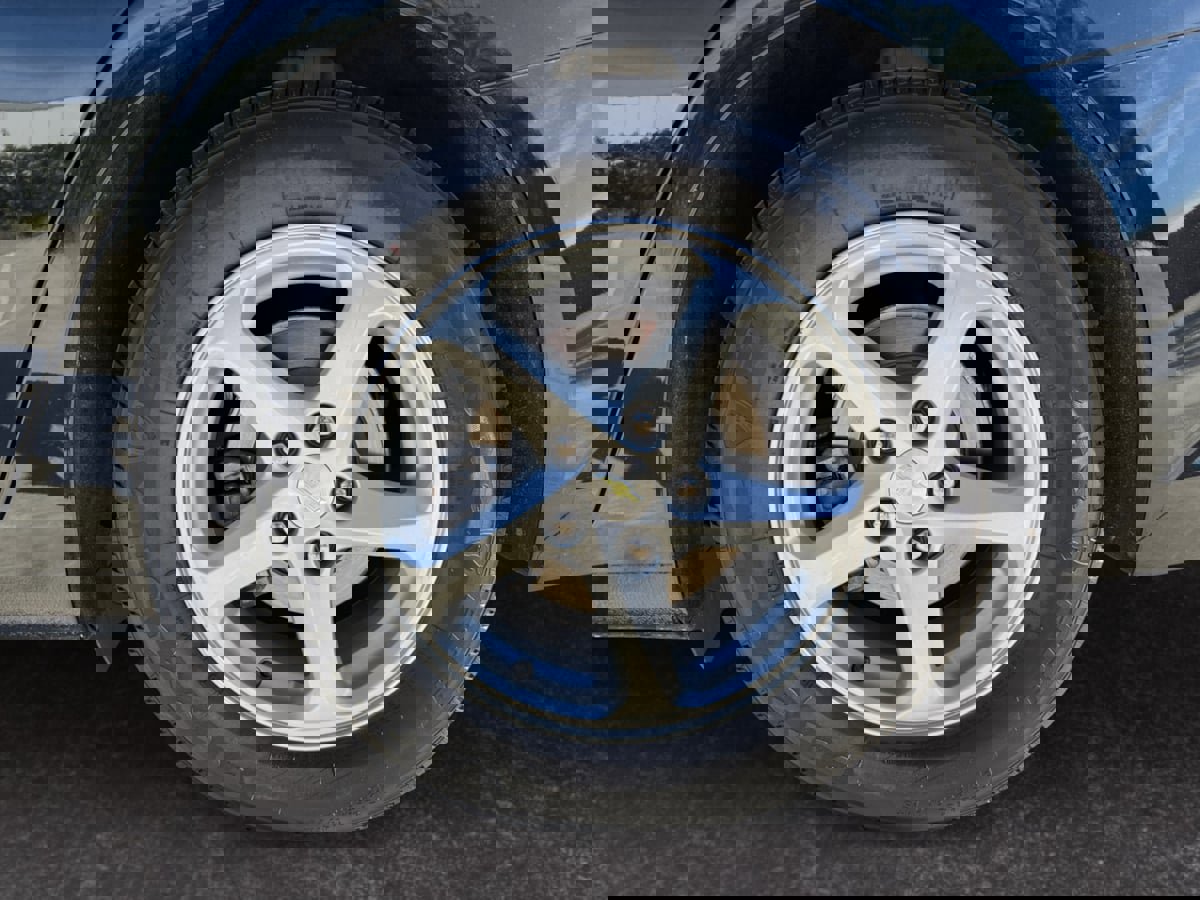 Used 2017 Chevrolet Malibu LS image 9