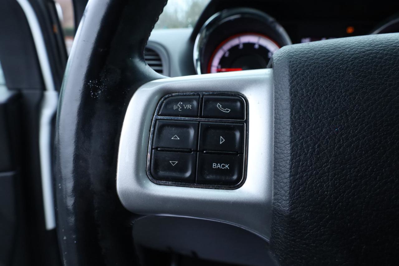 Used 2020 Dodge Grand Caravan GT image 22