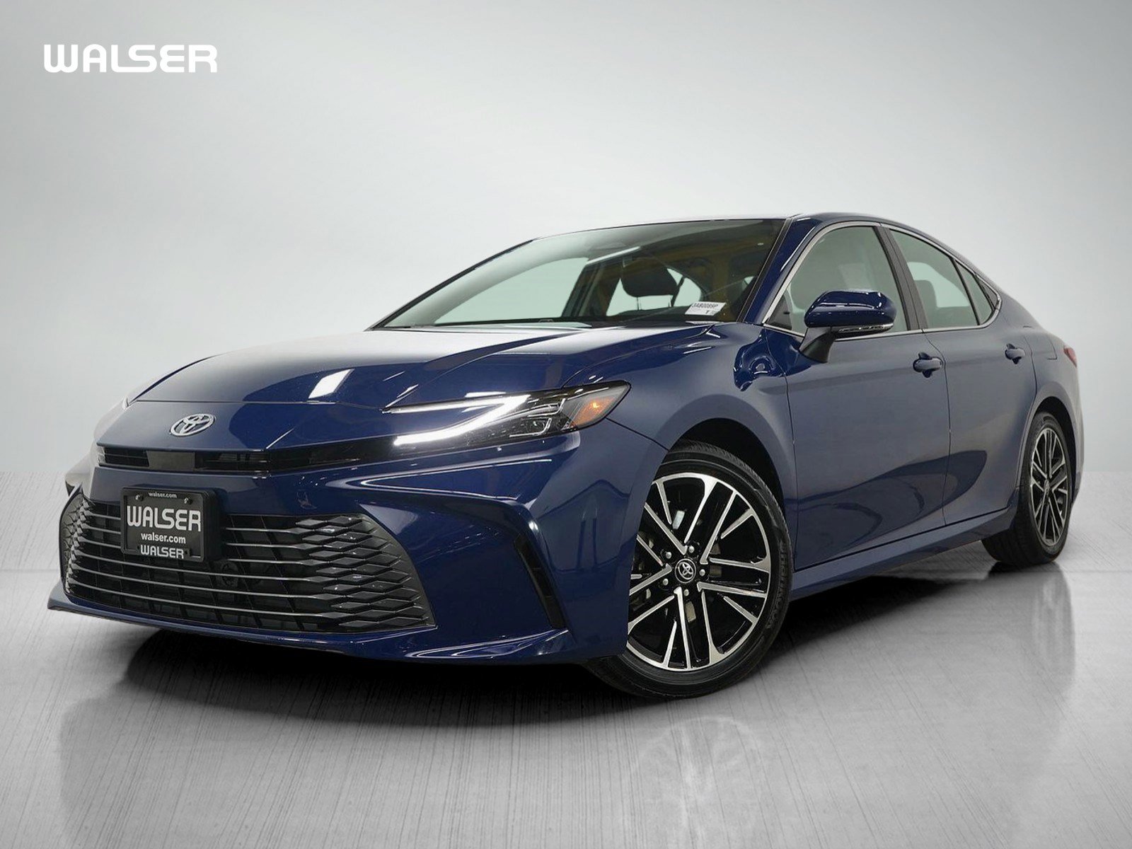 Used 2026 Toyota Camry XLE image 1