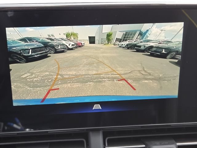 New 2026 Chevrolet Trax ACTIV w/ Sunroof Package FWD image 8