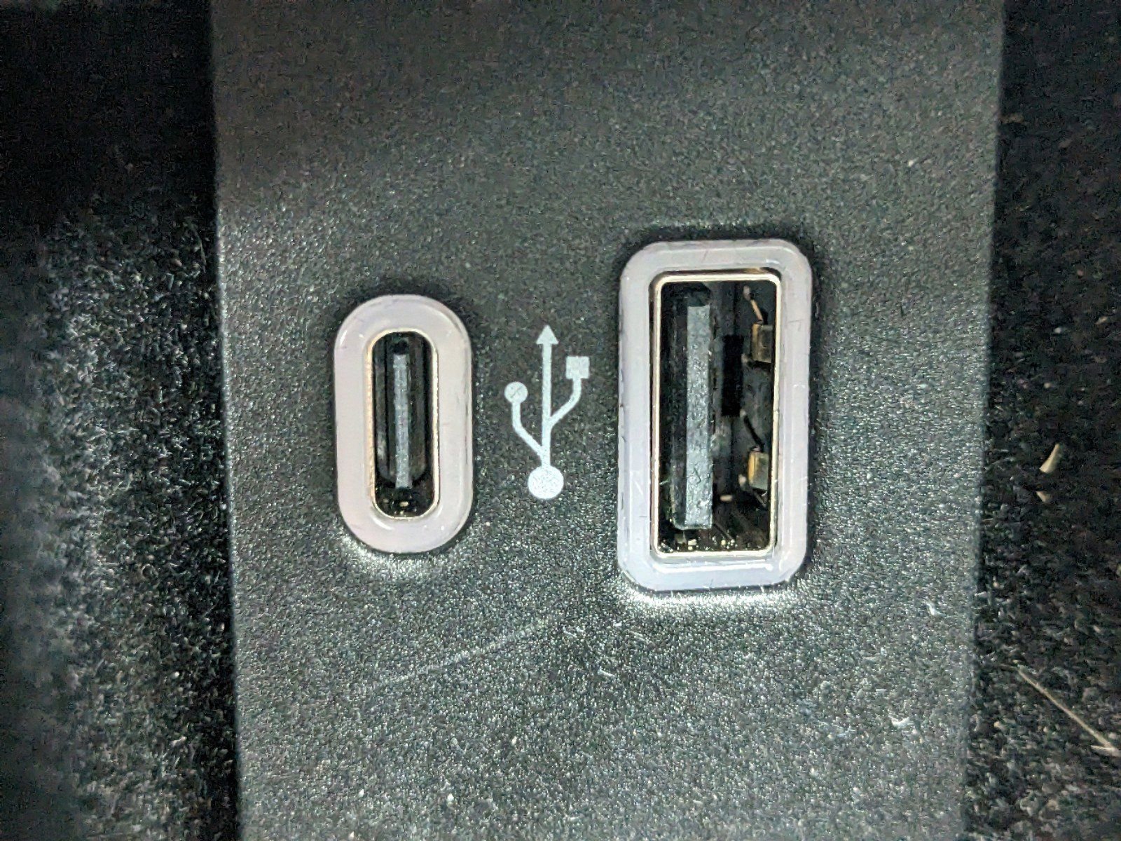 Certified 2023 Lincoln Nautilus Reserve w/ Equipment Group 202A image 23