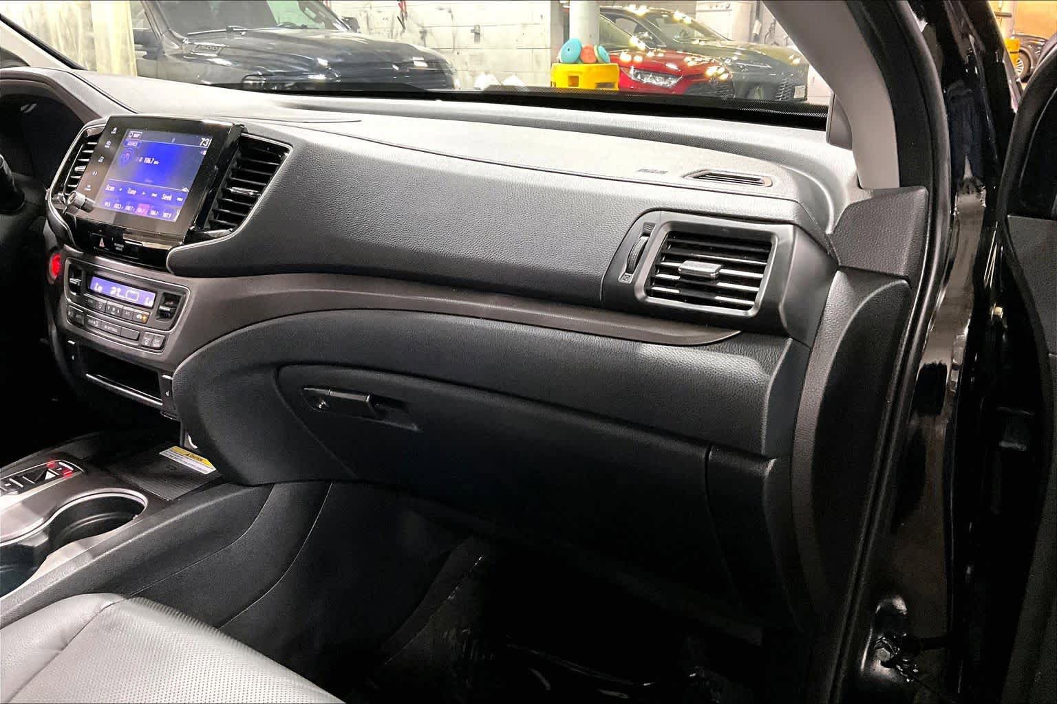 Used 2023 Honda Ridgeline RTL-E image 19