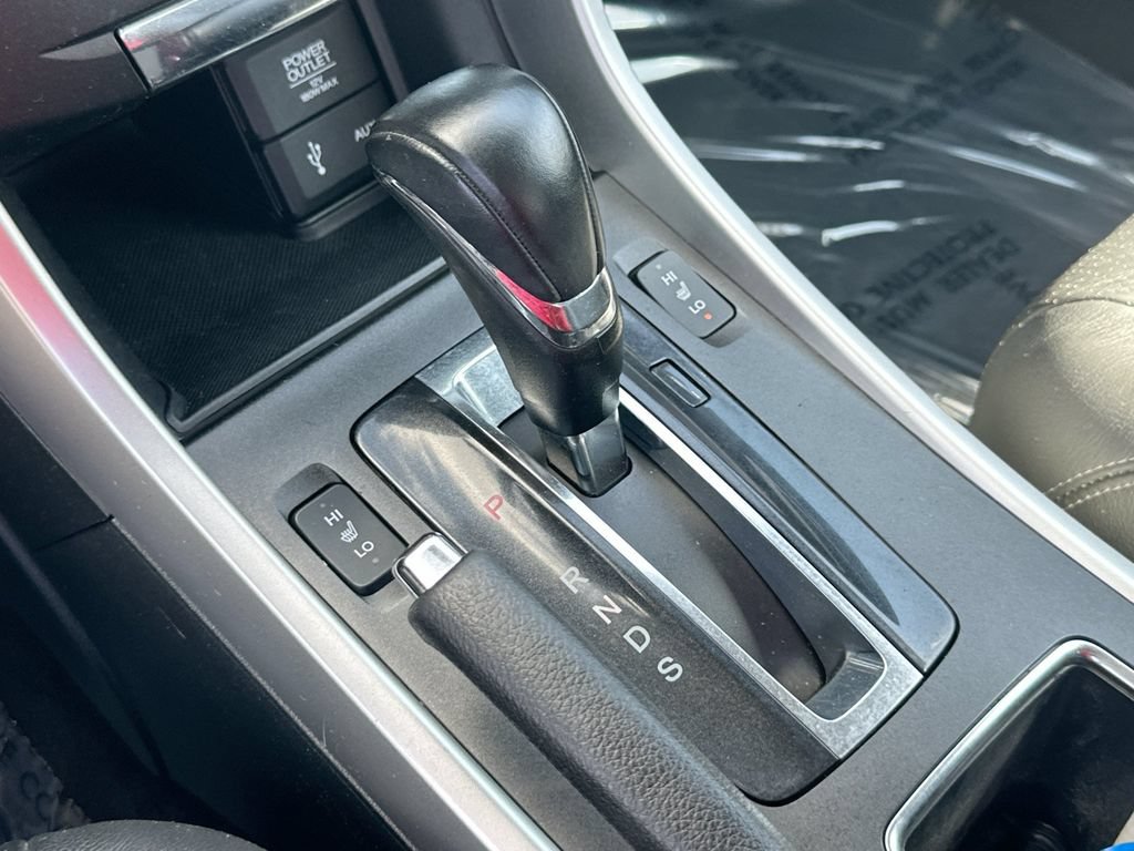Used 2015 Honda Accord EX-L image 16