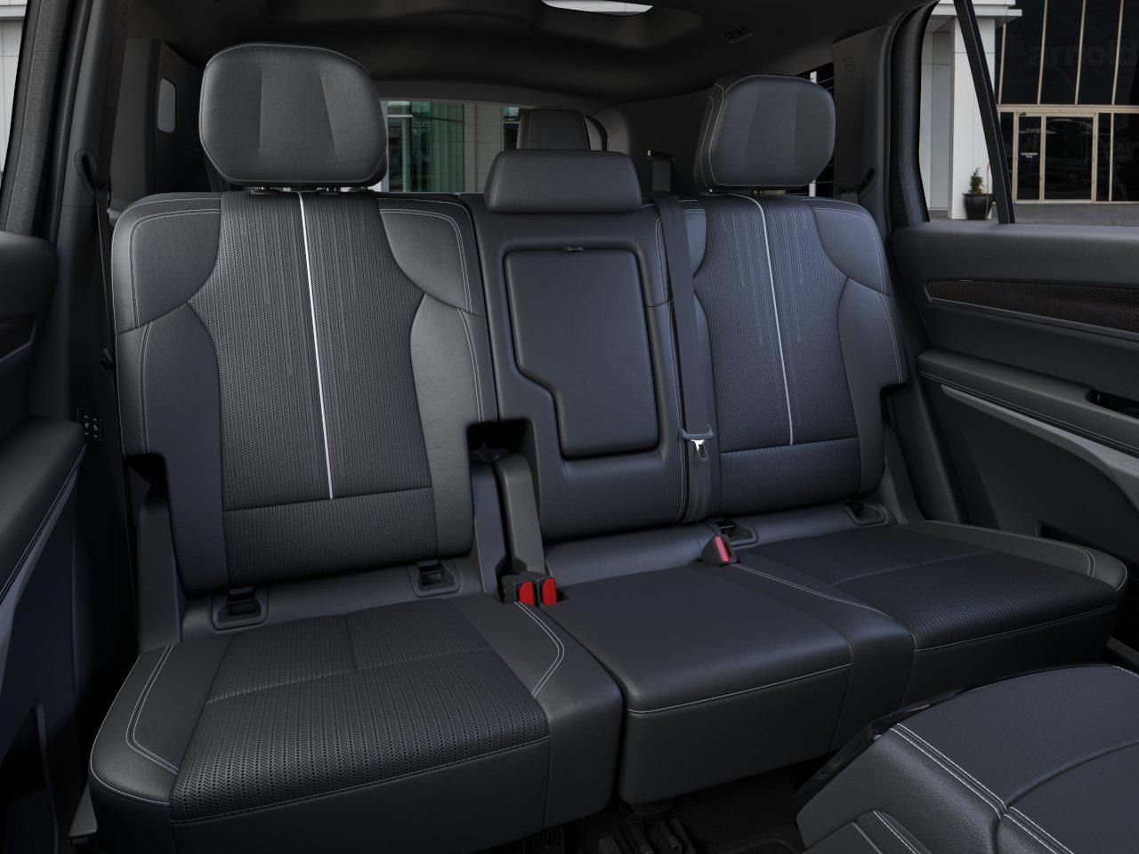 New 2026 Cadillac Vistiq Luxury AWD/4WD image 17
