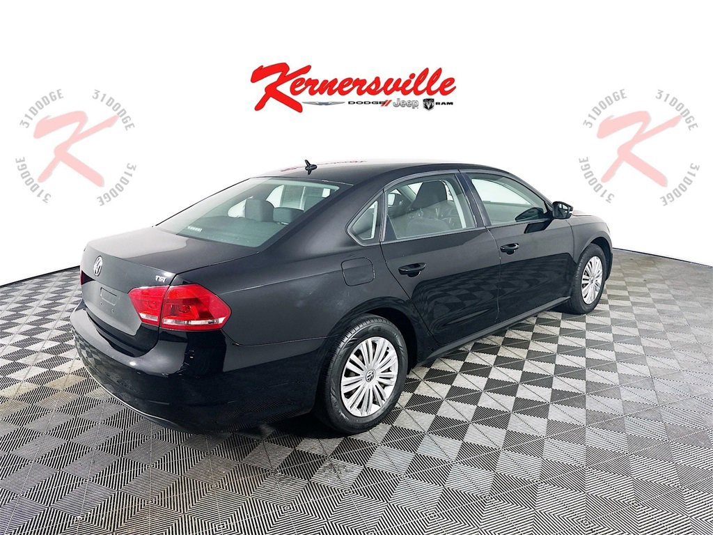 Used 2014 Volkswagen Passat 1.8T S image 7