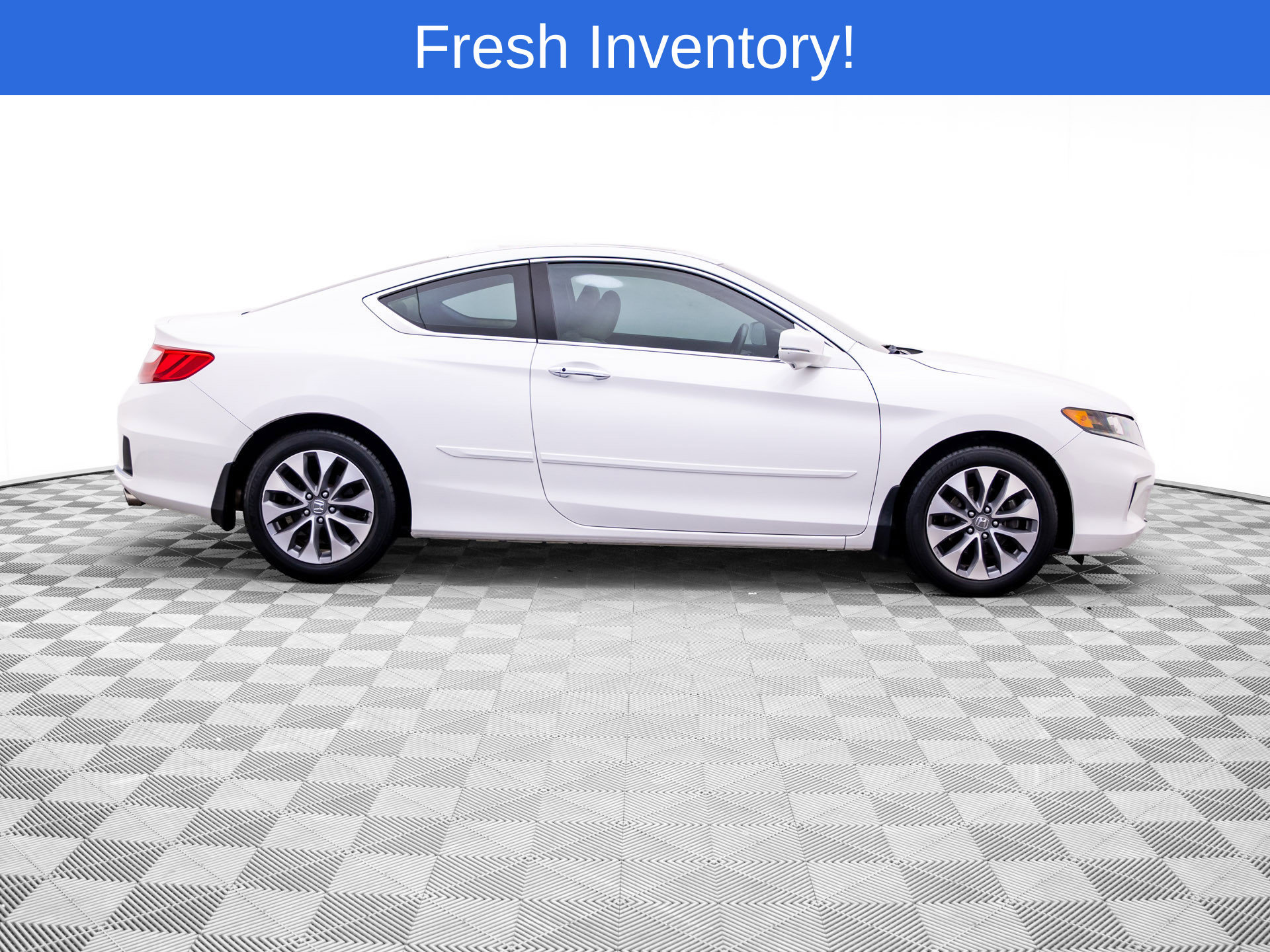 Used 2015 Honda Accord EX-L image 6