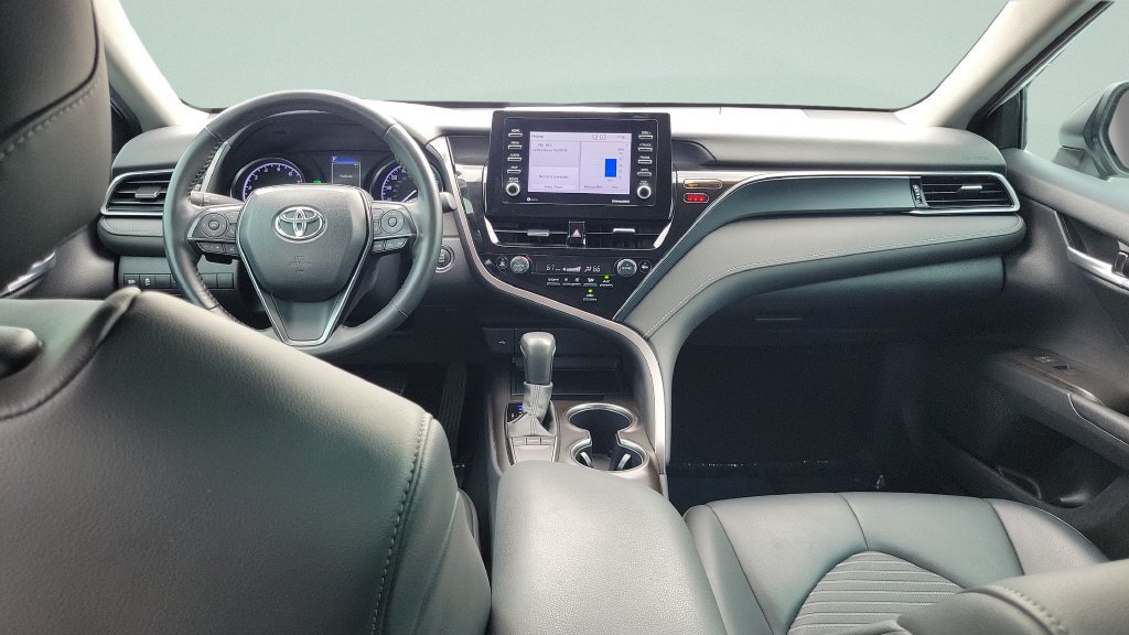 Used 2024 Toyota Camry SE w/ Convenience Package FWD image 8