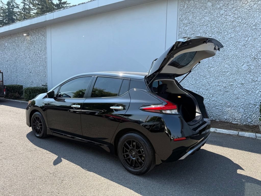 Certified 2025 Nissan Leaf S FWD image 10