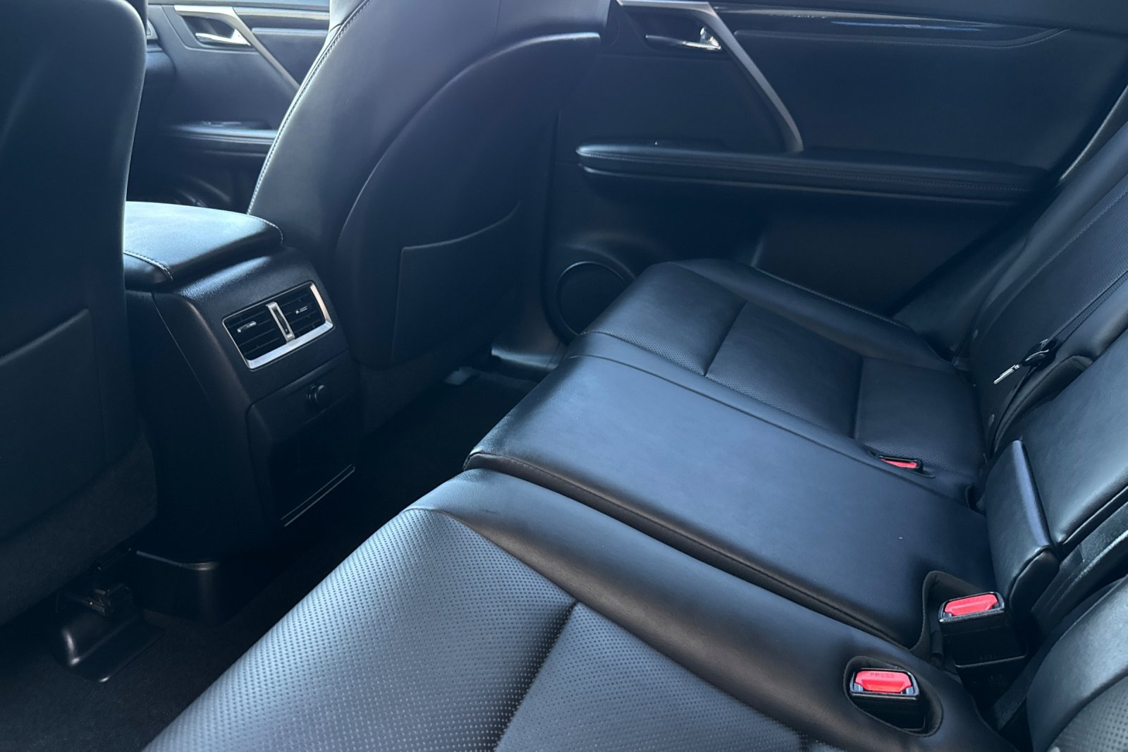 Used 2019 Lexus RX 350 FWD w/ Accessory Package image 12