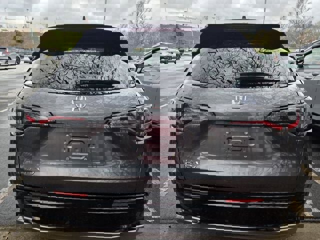 Used 2024 Honda HR-V EX-L image 5