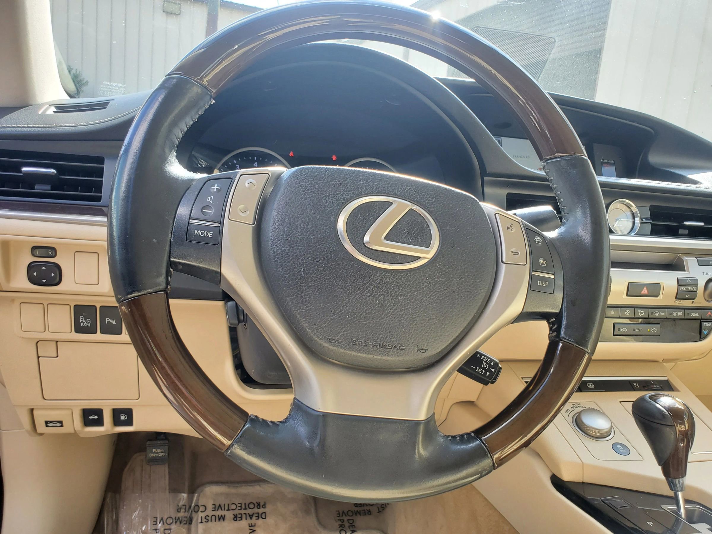 Used 2013 Lexus ES 350 w/ Luxury Pkg image 19