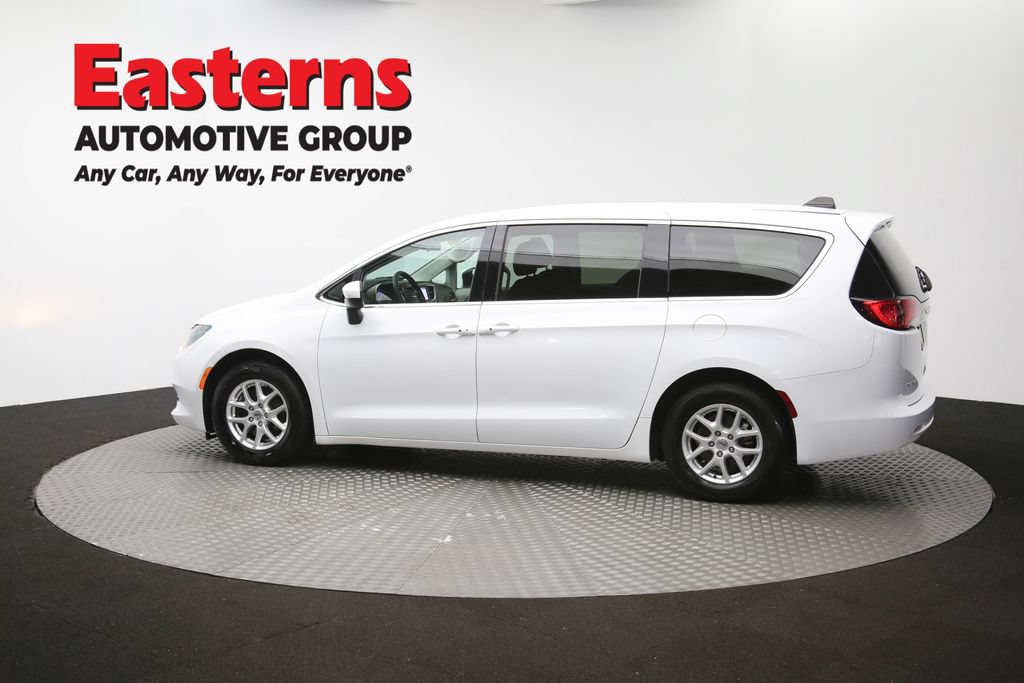 Used 2022 Chrysler Voyager LX FWD image 60