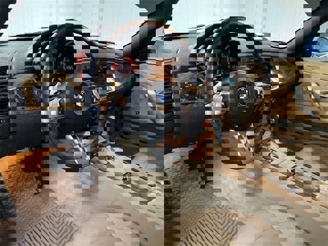 Used 2007 BMW Z4 3.0si image 50