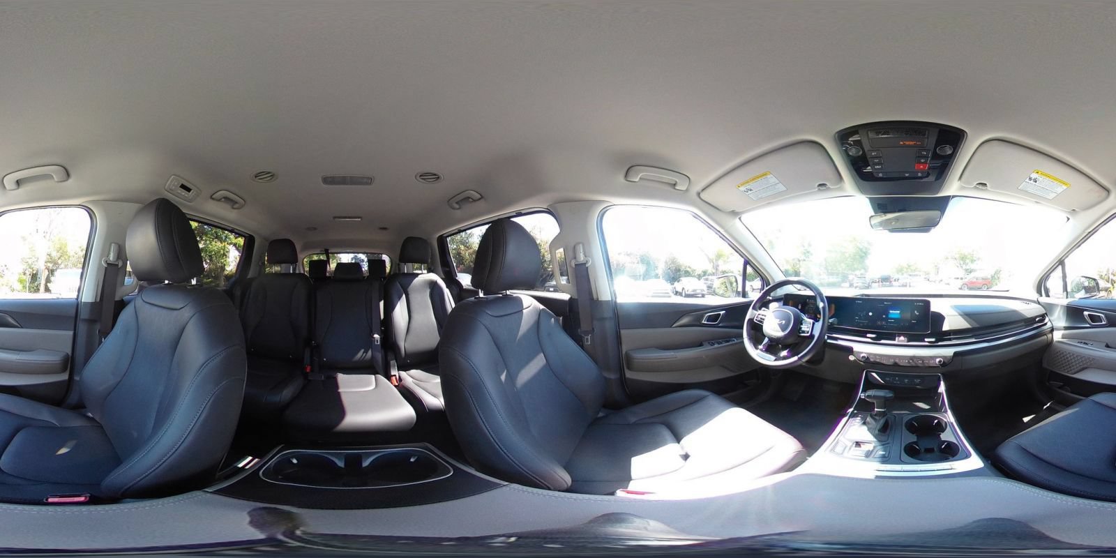 Used 2026 Kia Carnival FWD image 40