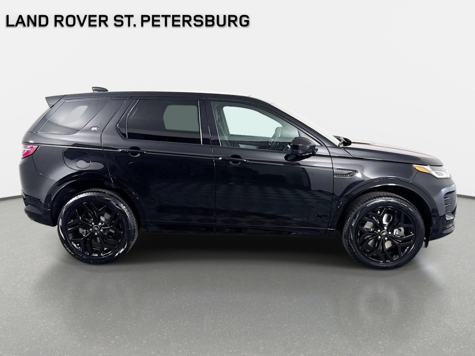 New 2026 Land Rover Discovery Sport Landmark AWD/4WD image 4
