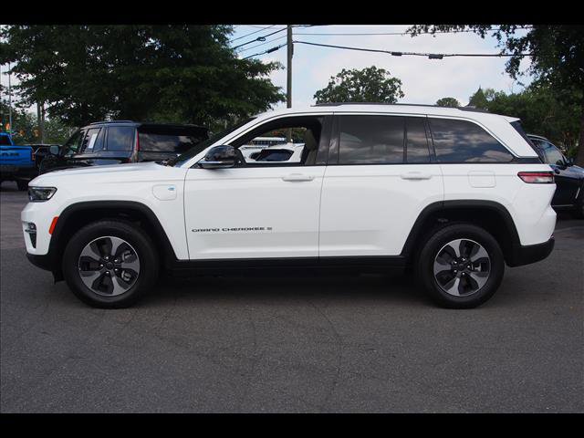 Used 2022 Jeep Grand Cherokee Limited 4xe image 2