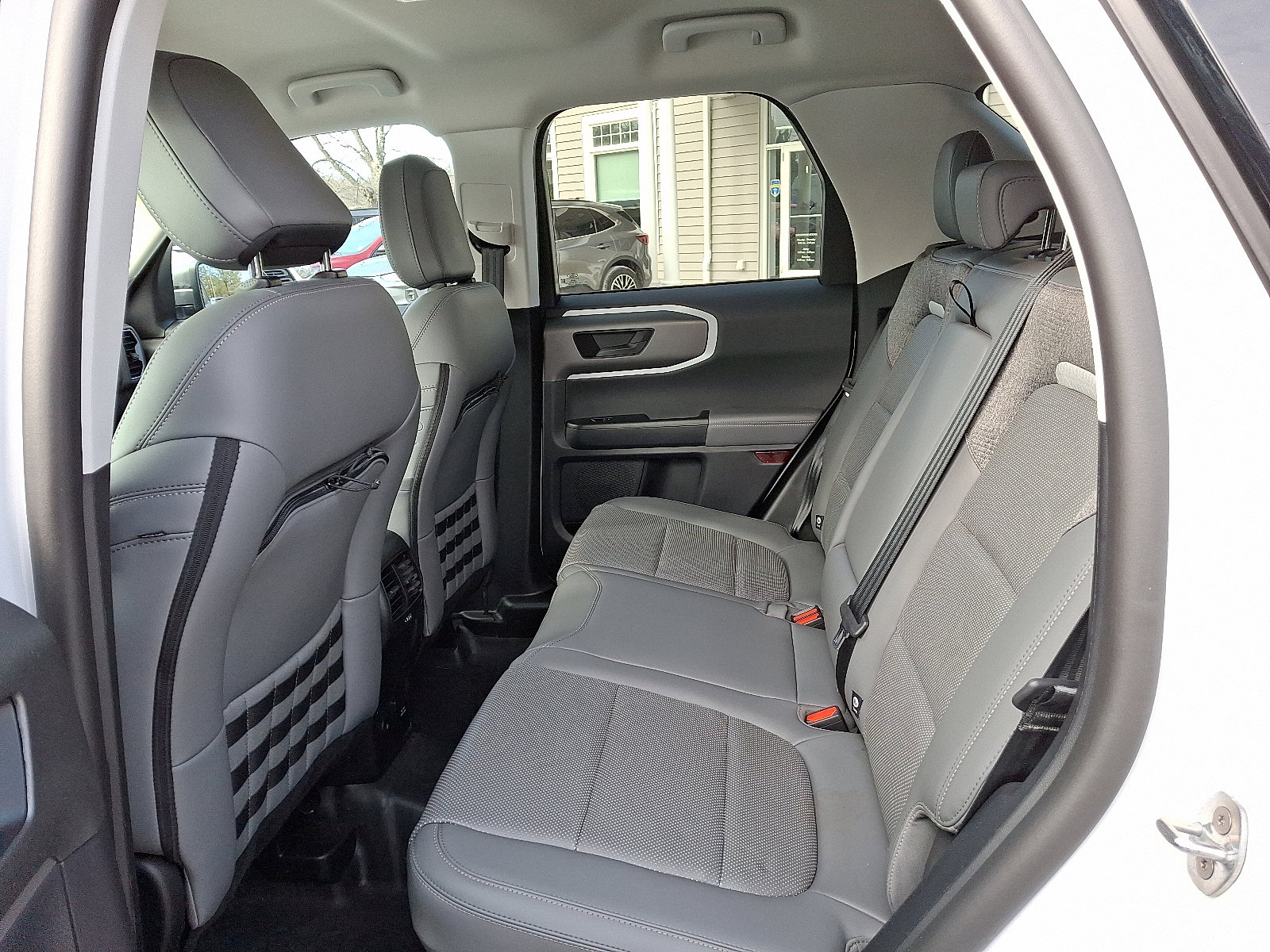 Certified 2025 Ford Bronco Sport Badlands image 11