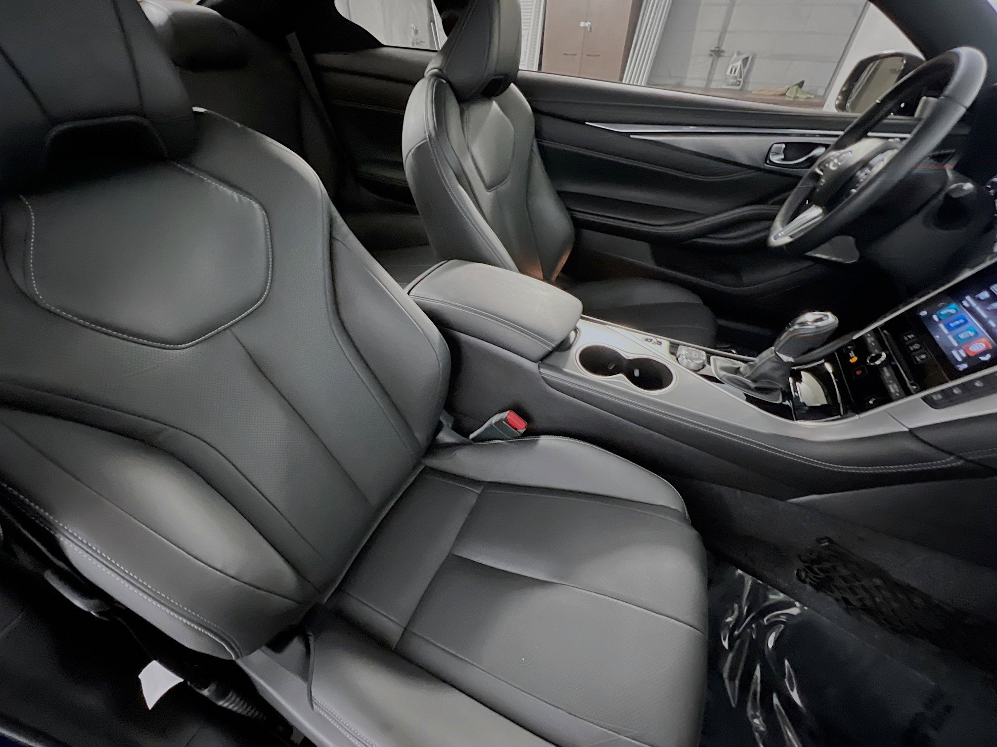 Used 2022 INFINITI Q60 3.0t Luxe w/ Essential Package image 30