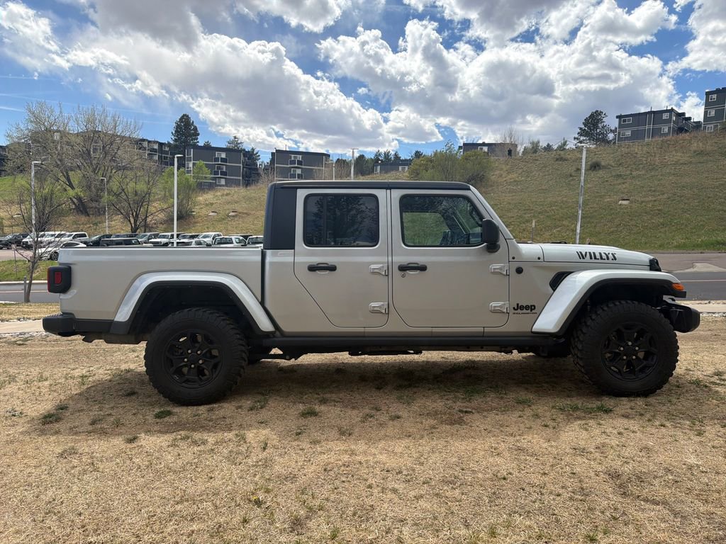 Used 2023 Jeep Gladiator Sport image 8