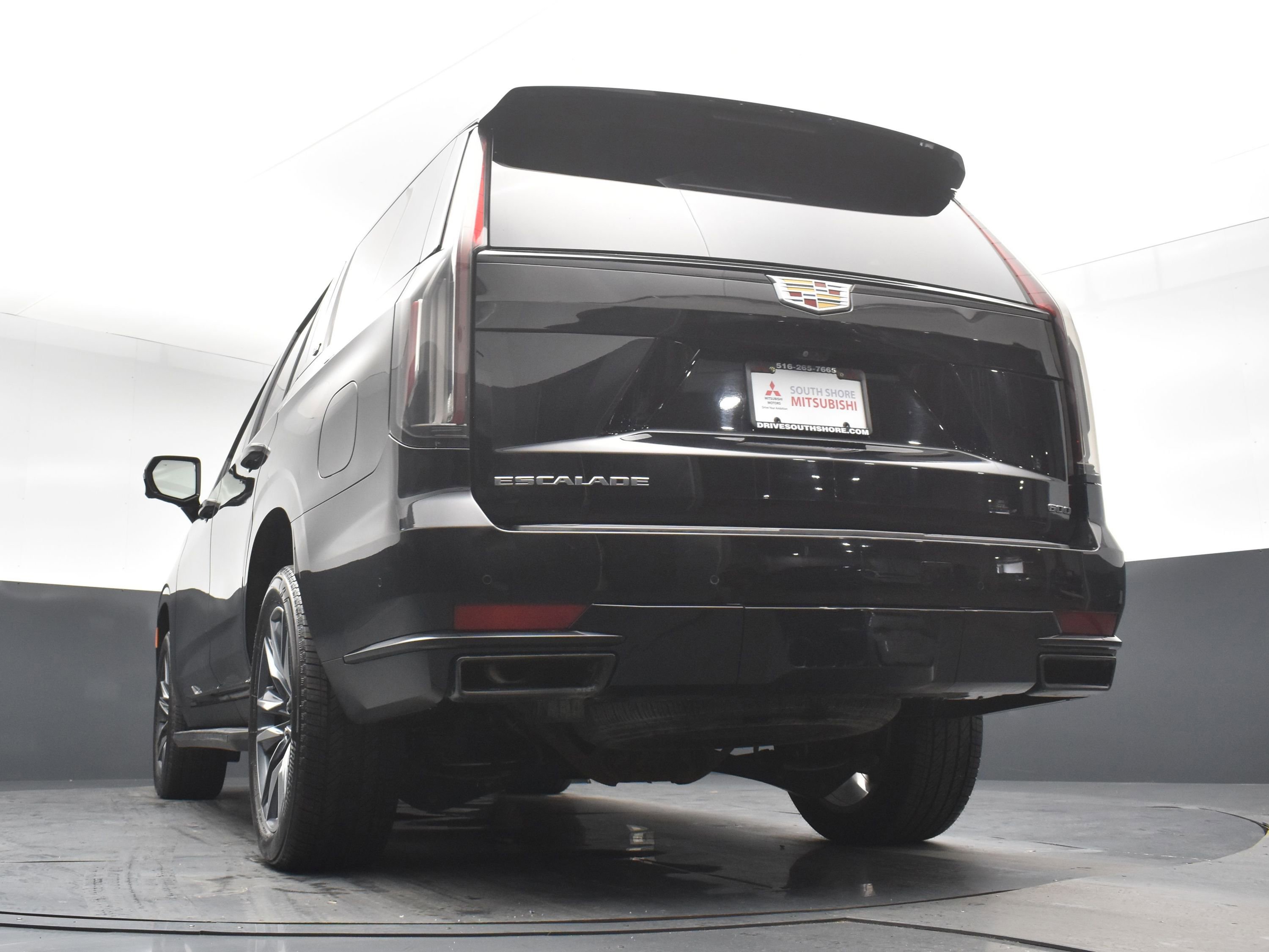 Used 2022 Cadillac Escalade Sport AWD/4WD image 20