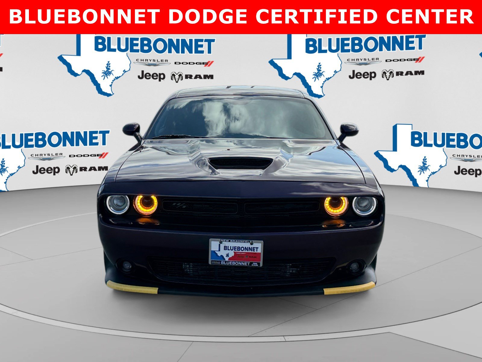 Used 2021 Dodge Challenger R/T w/ Blacktop Package RWD image 2