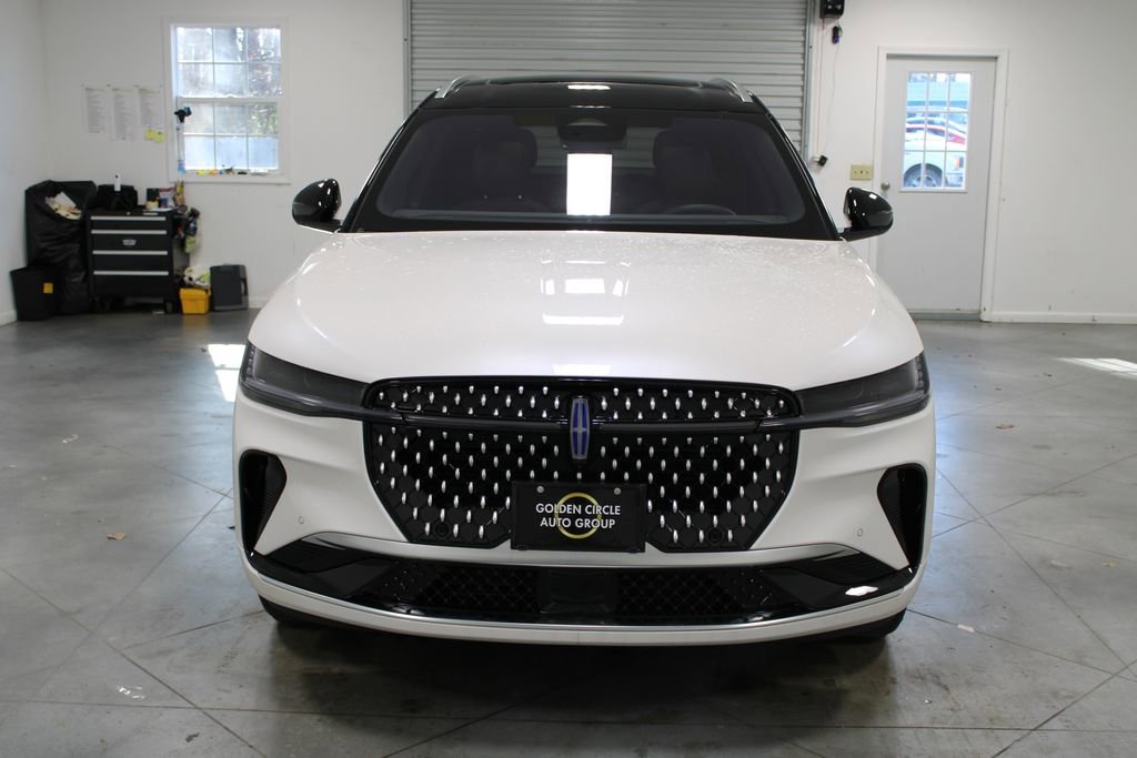 New 2026 Lincoln Nautilus Reserve image 2