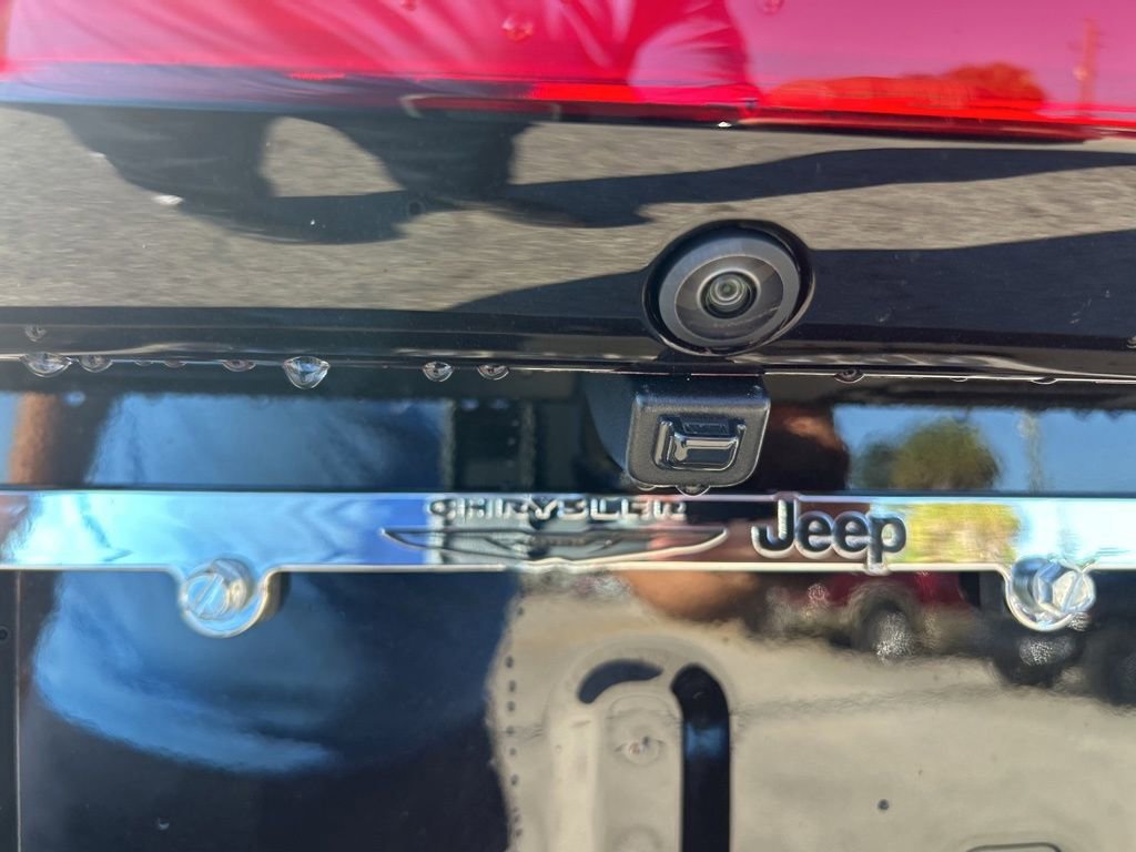 New 2026 Chrysler Pacifica Pinnacle image 24