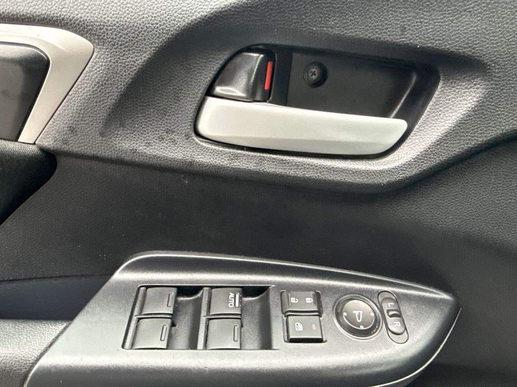 Used 2019 Honda Fit LX image 20