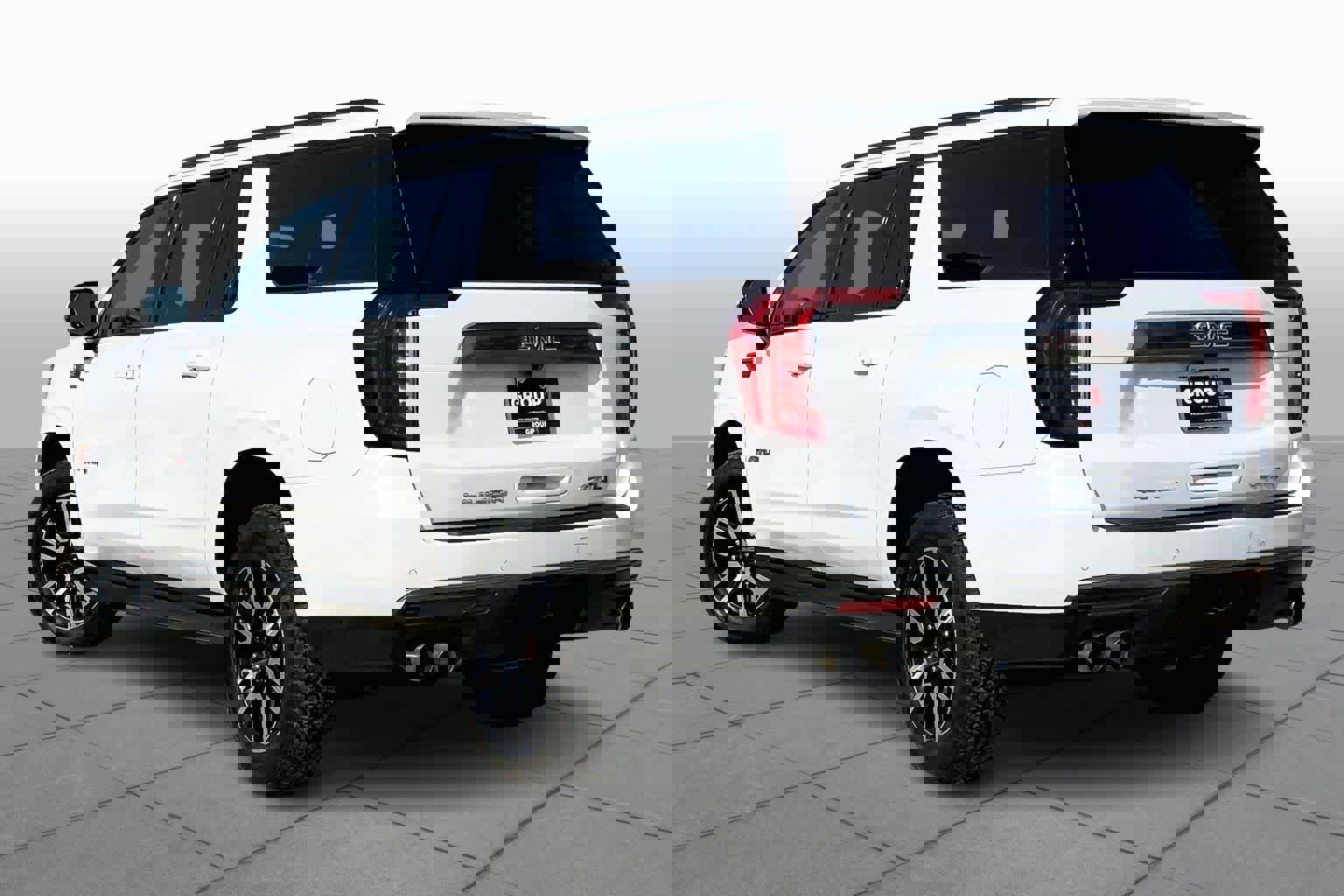 Used 2022 GMC Yukon XL AT4 image 12