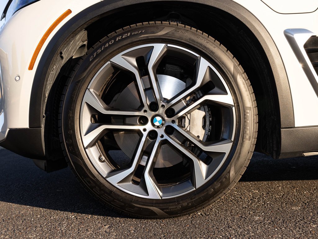 Used 2026 BMW X5 xDrive50e w/ Executive Package AWD/4WD image 80