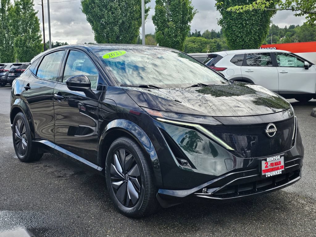 Used 2023 Nissan Ariya AWD image 3