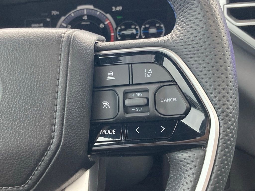 Certified 2023 Toyota Sequoia Platinum image 18