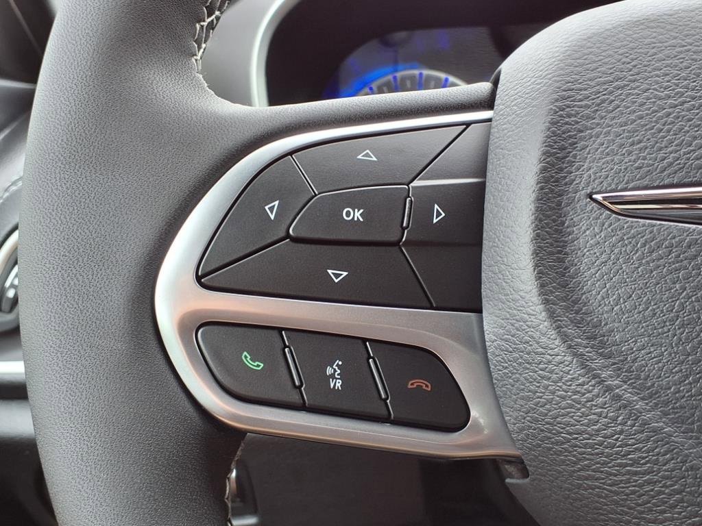 New 2026 Chrysler Pacifica Select image 19