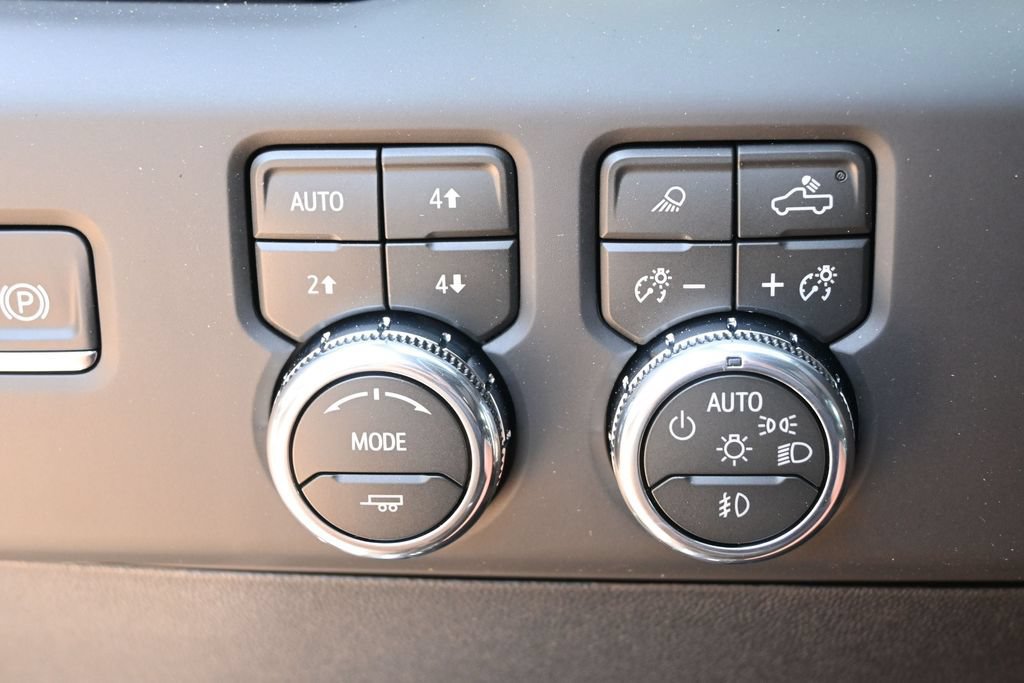 New 2026 GMC Sierra 2500 AT4X AWD/4WD image 30
