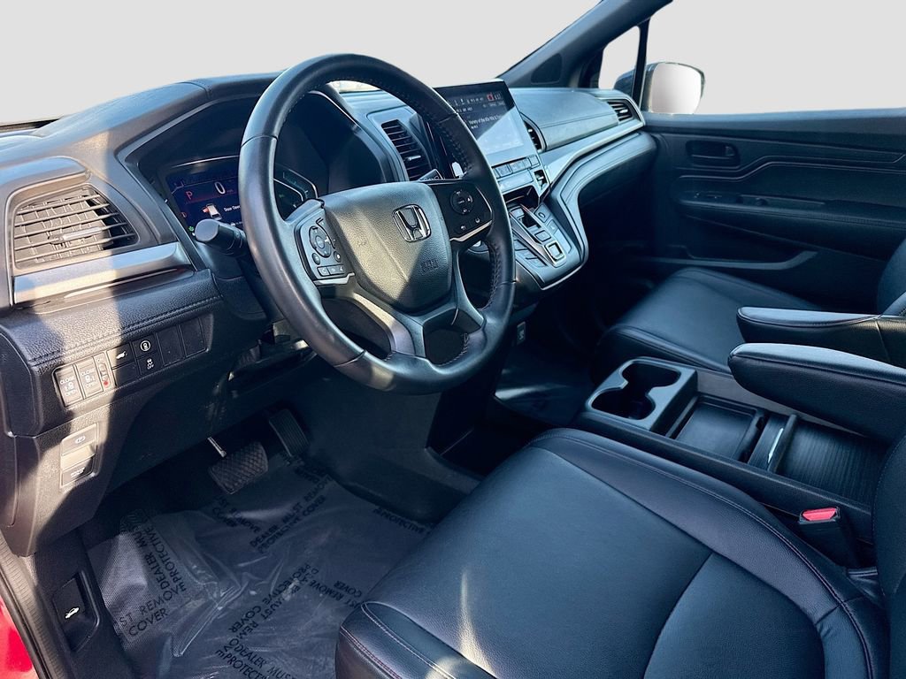 Used 2023 Honda Odyssey Sport image 9