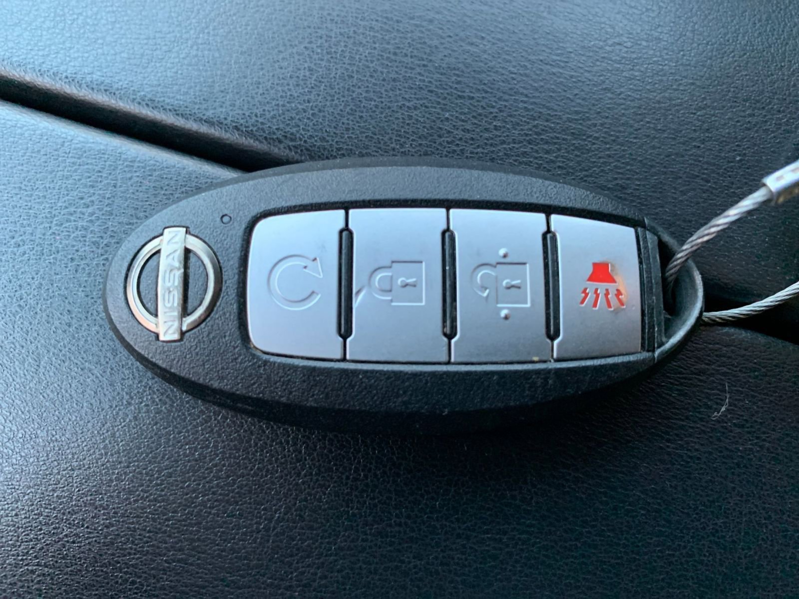 Used 2022 Nissan Rogue SV image 22