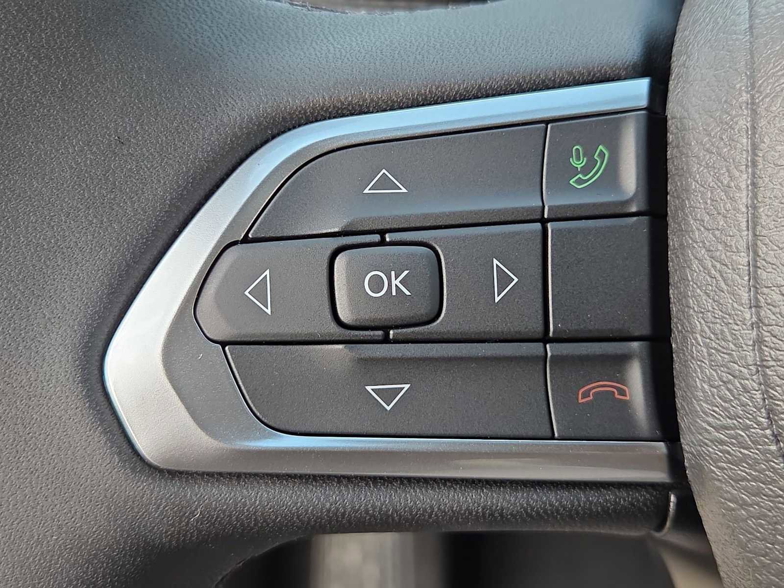 New 2026 Jeep Compass Latitude image 23