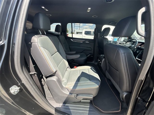 Used 2024 GMC Acadia AT4 w/ Super Cruise Package image 18