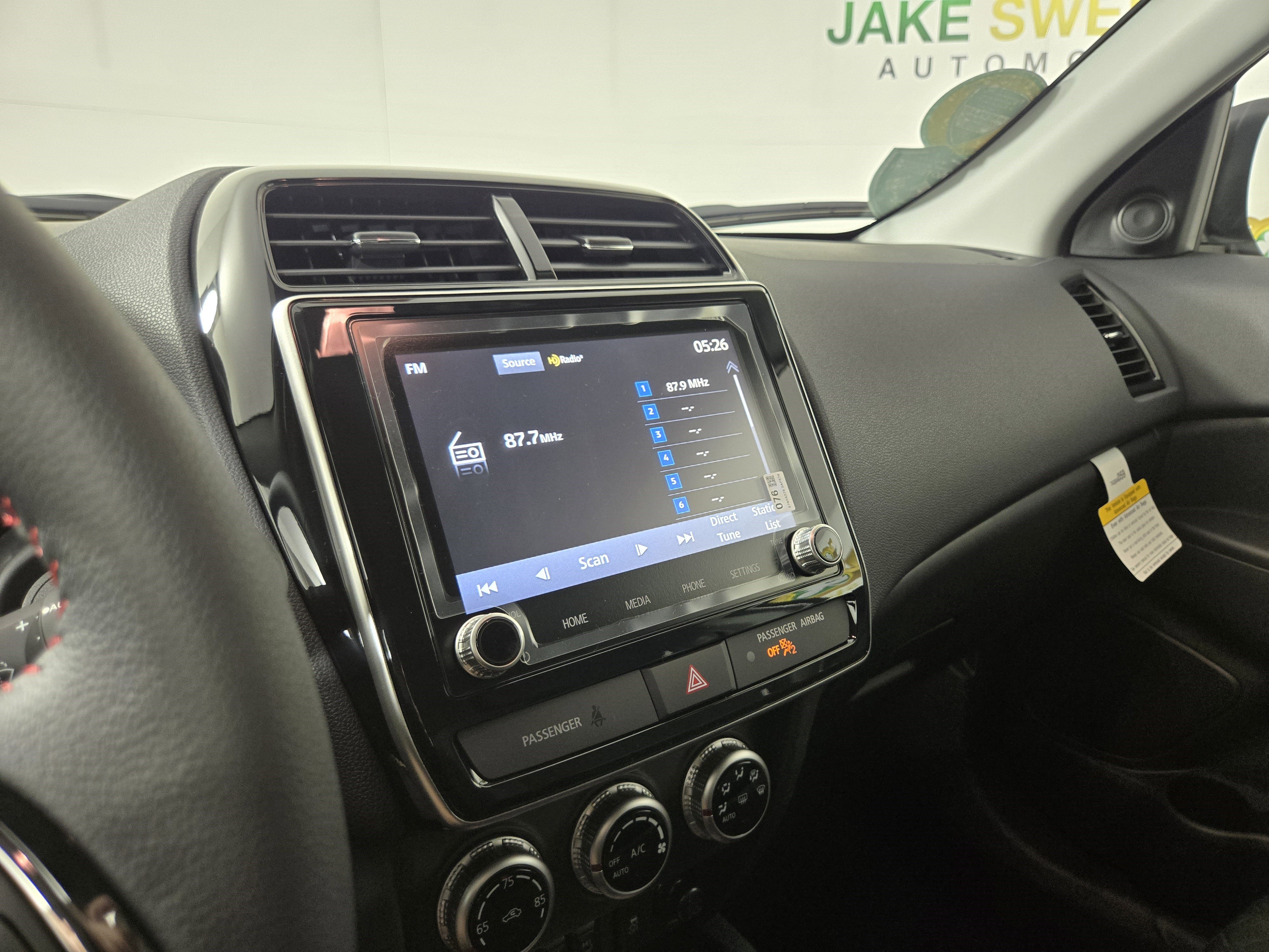 New 2025 Mitsubishi Outlander Sport LE image 18