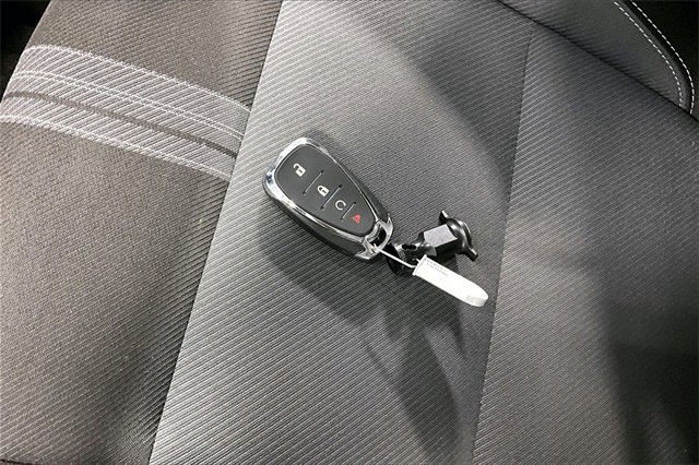 Used 2025 Chevrolet Blazer LT image 31