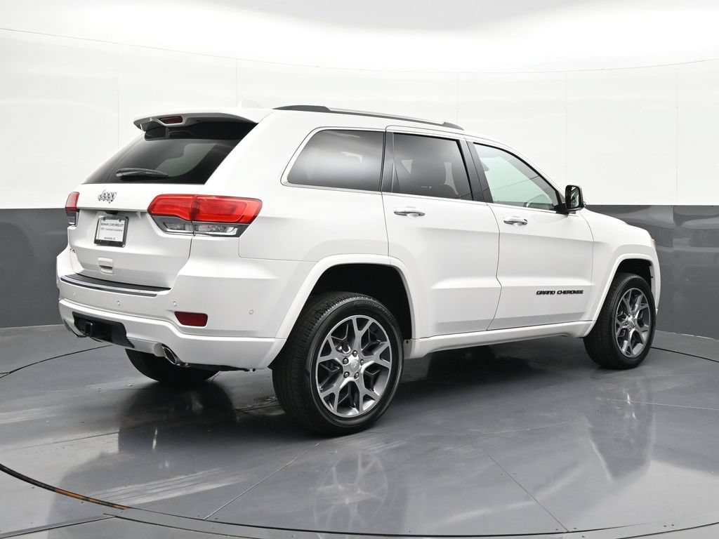 Used 2019 Jeep Grand Cherokee Overland AWD/4WD image 5