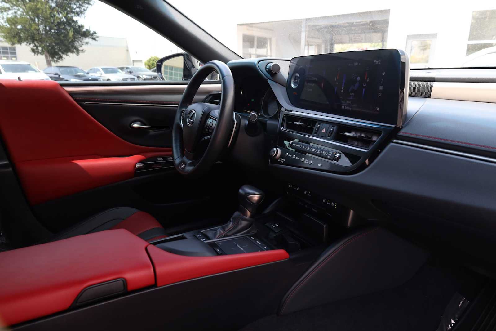 Used 2022 Lexus ES 300h F Sport w/ Accessory Package 2 FWD image 13