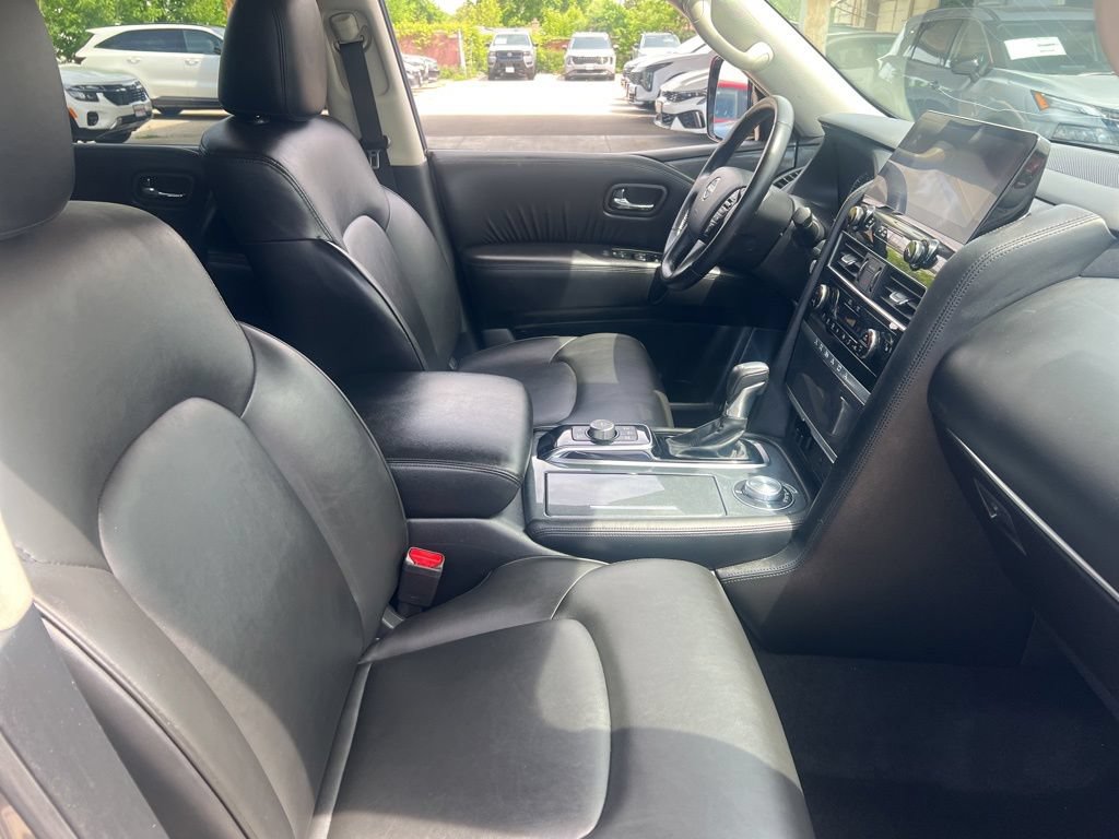 Certified 2023 Nissan Armada SV w/ Cargo Package AWD/4WD image 19