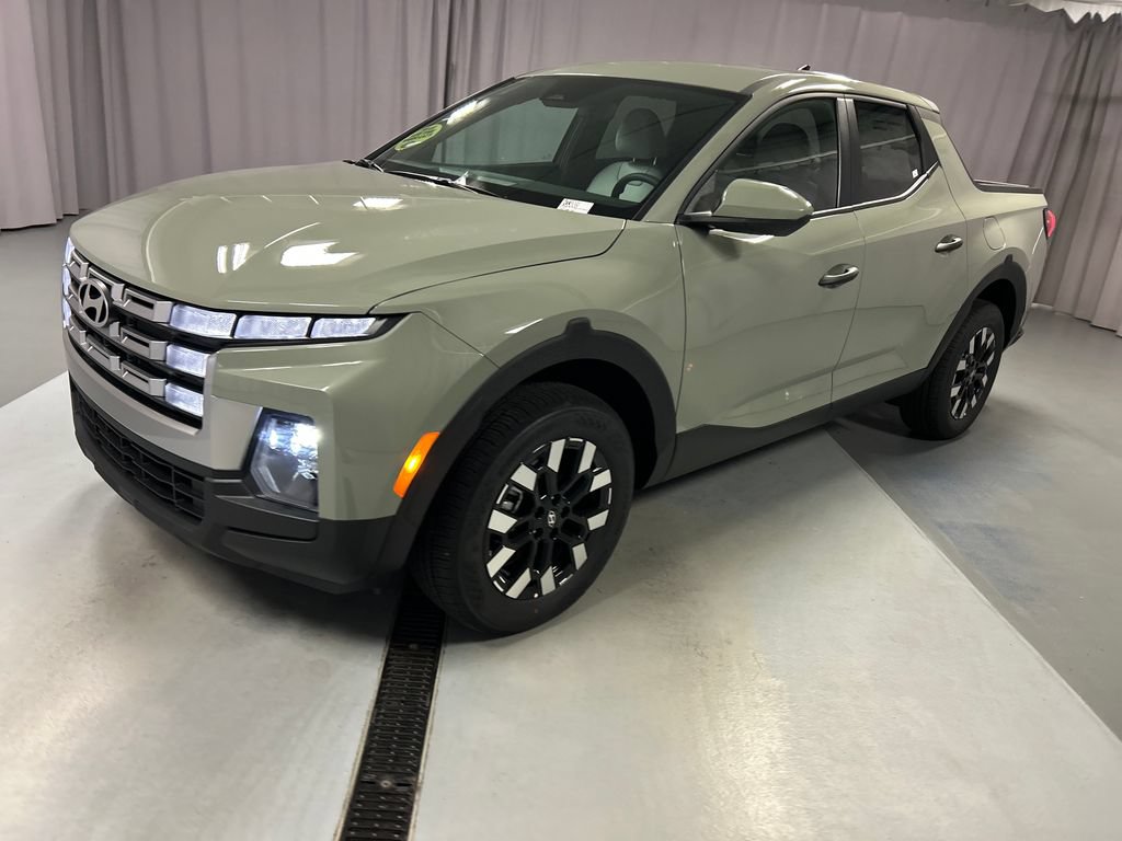 New 2027 Hyundai Santa Cruz SE AWD/4WD image 3